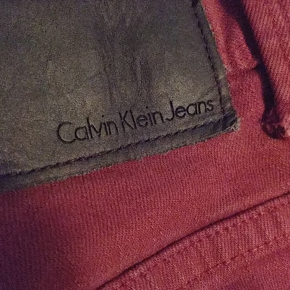 Calvin Klein Jeans - Picture 3 of 7